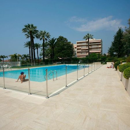 Magniolias - Residence Calme Avec Piscine, Tennis & Jardin 앙티브 외부 사진