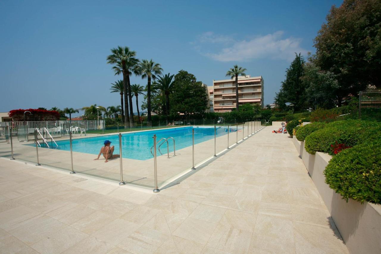 Magniolias - Residence Calme Avec Piscine, Tennis & Jardin 앙티브 외부 사진