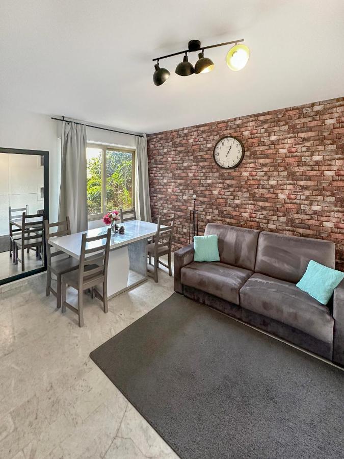 Magniolias - Residence Calme Avec Piscine, Tennis & Jardin 앙티브 외부 사진