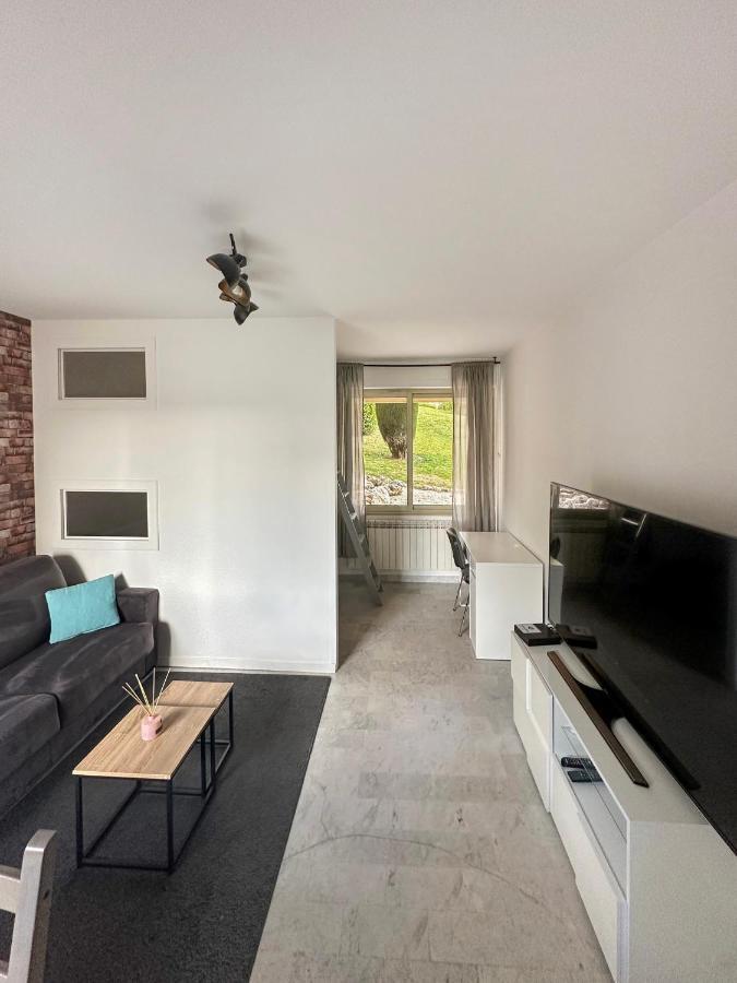 Magniolias - Residence Calme Avec Piscine, Tennis & Jardin 앙티브 외부 사진